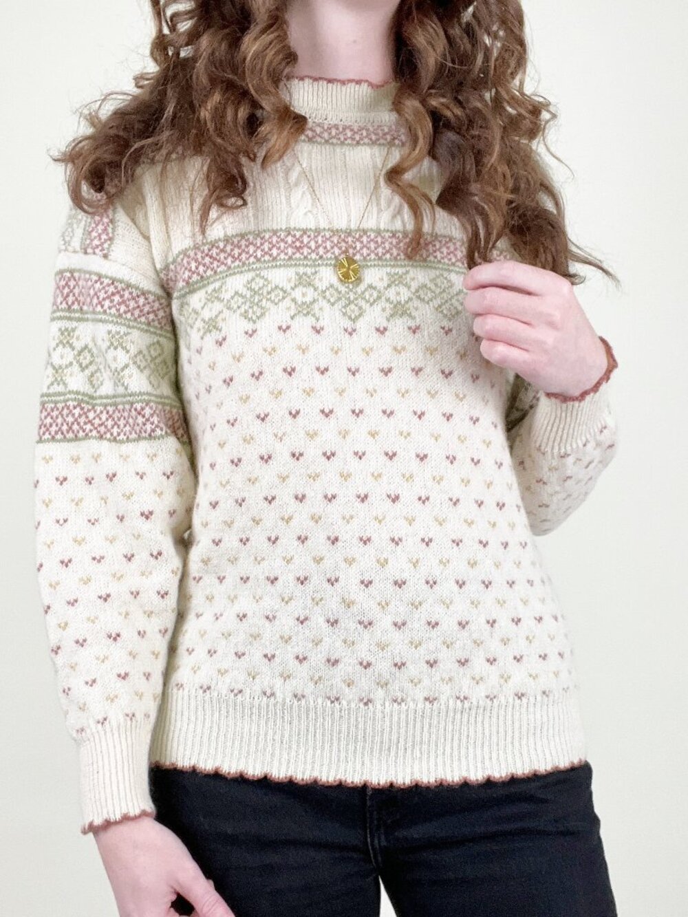 Vintage Wool Fair Isle Cable Knit Scalloped Sweater Feminine Cottagecore 1990's